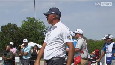 'Oh no! How in did that look!' | Kuchar lips out a near ace