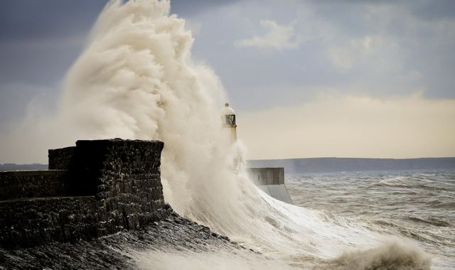 UK weather warnings issued for today and tomorrow - Vimarsana News