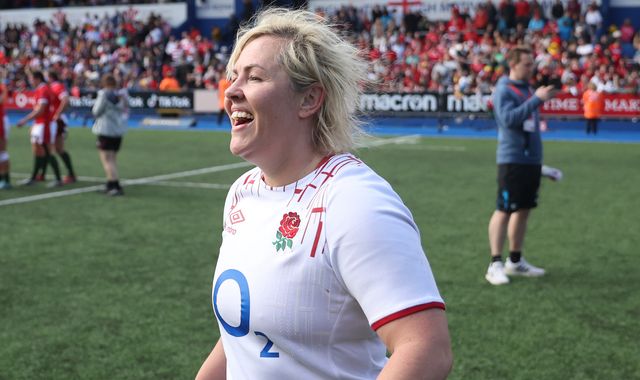 England captain, Marlie Packer is completely fit to be in the squad for the Grand Slam decider against France.
