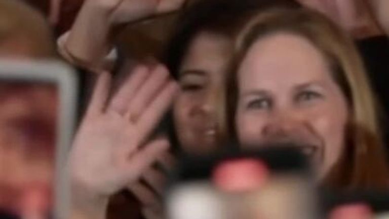 Mar-a-Lago crowd