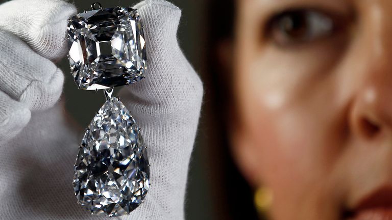 A brooch containing Cullinan cuts was on display at Buckingham Palace in 2012. Pic: Reuters