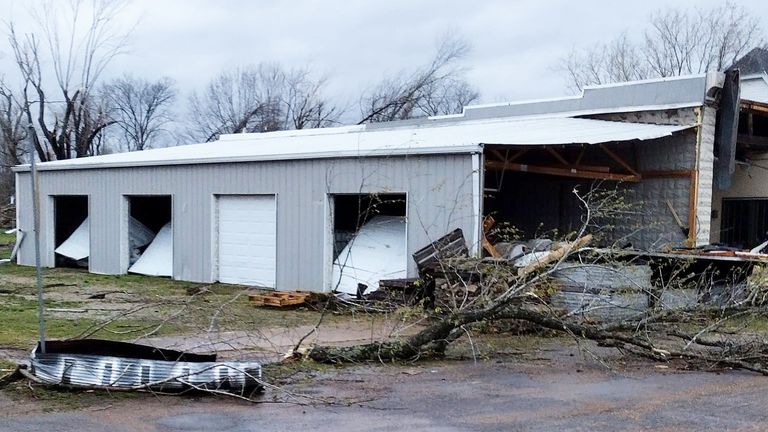 Tornado strikes Bollinger County
Pic:Joshua Wells