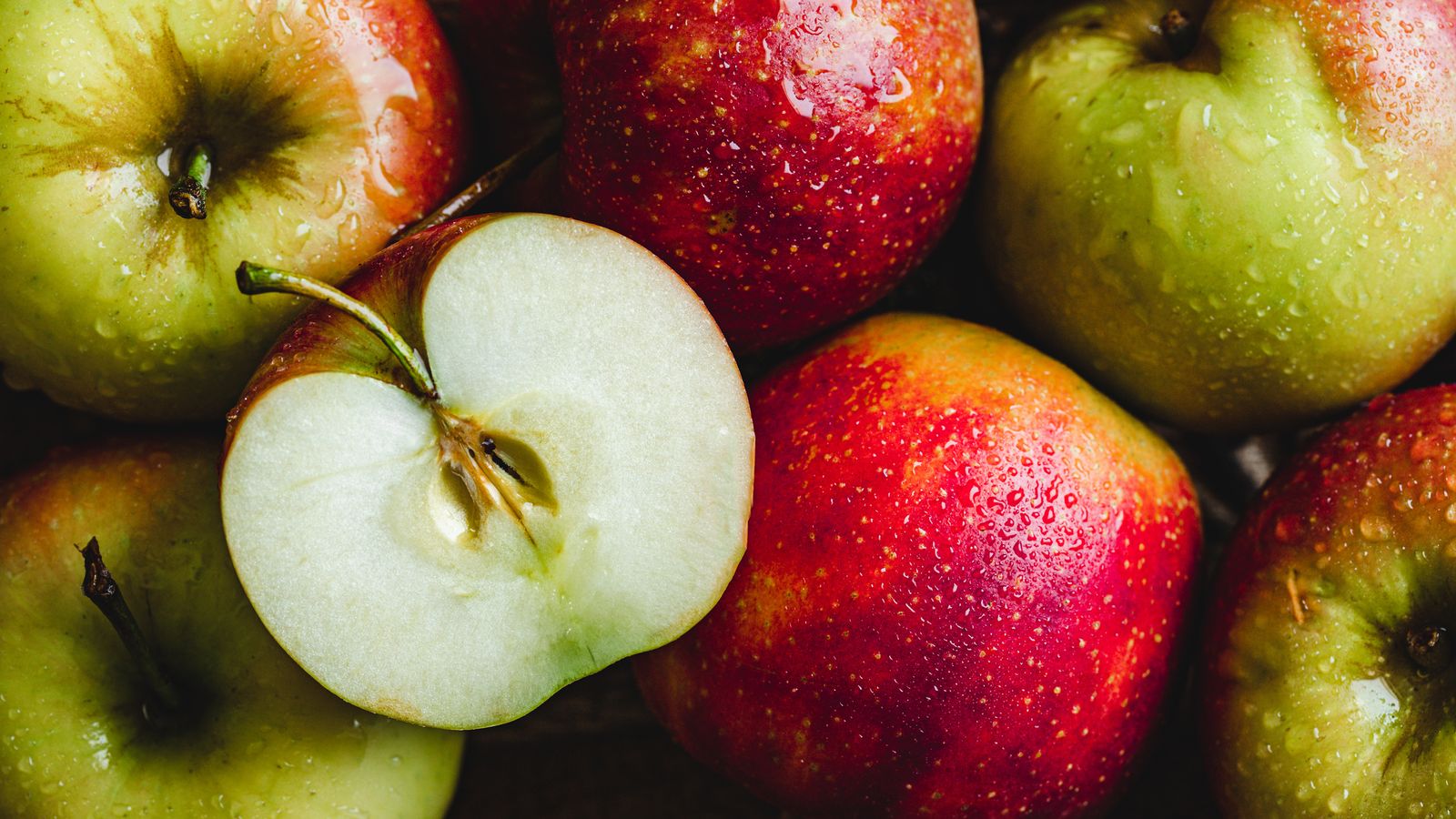 Apples reduce the odds of people becoming frail in old age, US study finds