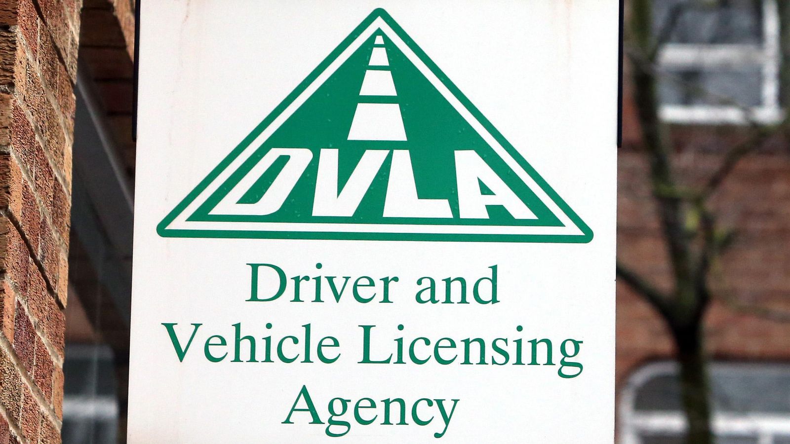 'Delays to driving licences' as DVLA workers announce 15 days of strikes