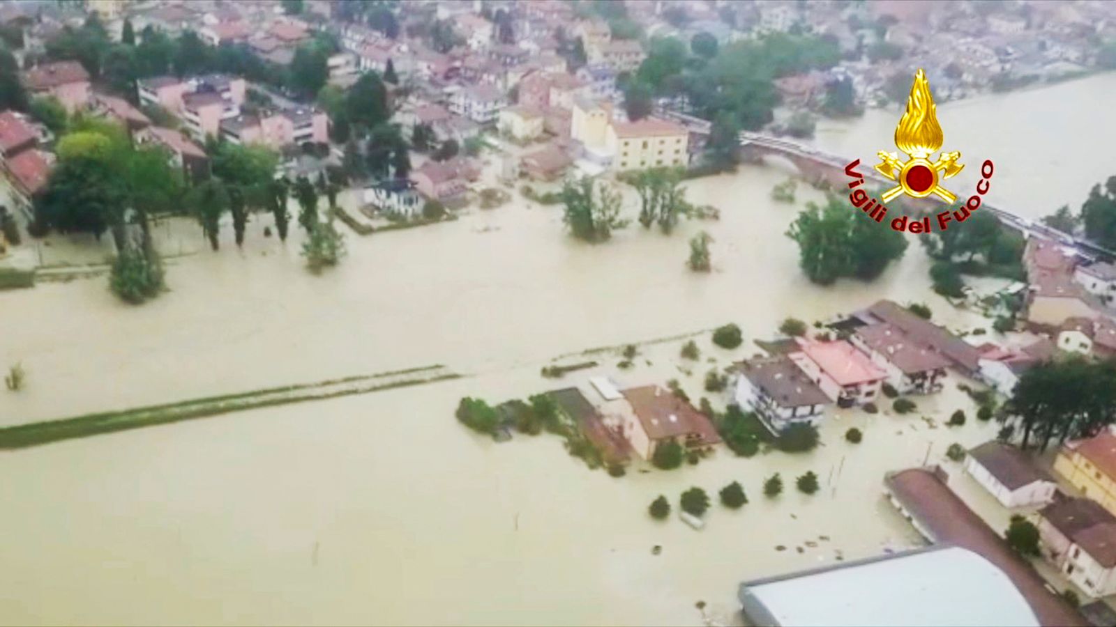Grand Prix in Italy called off amid deadly flooding