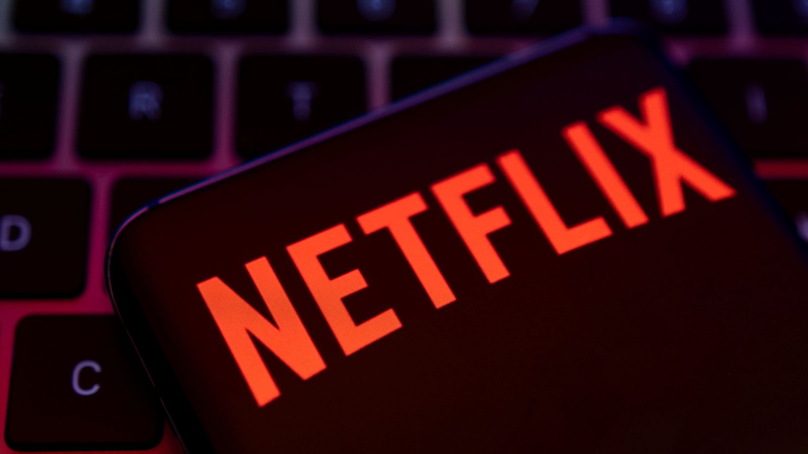 Netflix reminds password sharers of the rules as crackdown continues