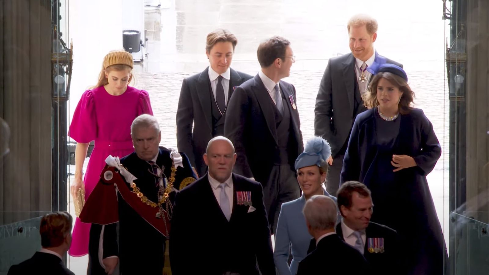 Prince Harry and Prince Andrew arrive at King's coronation