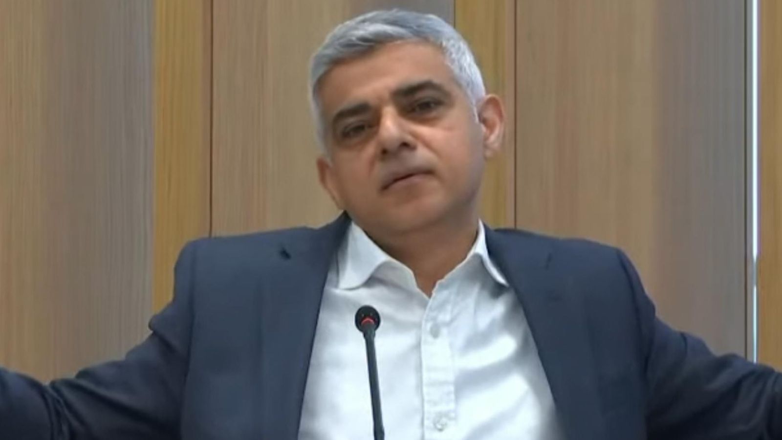 Sadiq Khan's exasperation at Mayor's Questions at Conservative Assembly