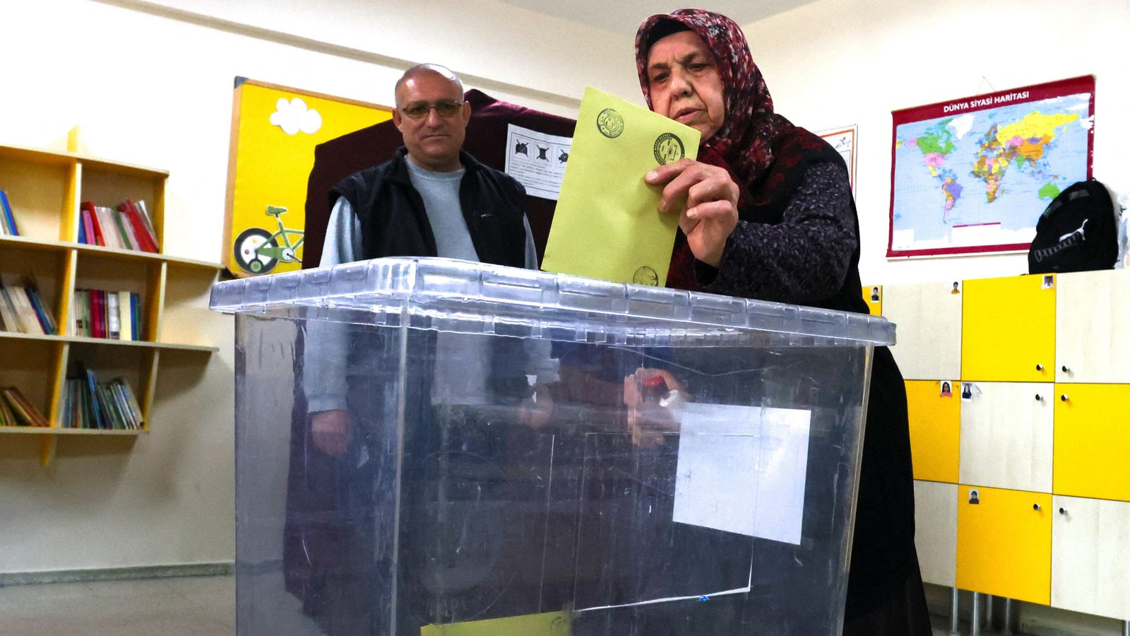 Turkey election: Turks head to the polls to decide if Recep Tayyip Erdogan takes rule into third decade