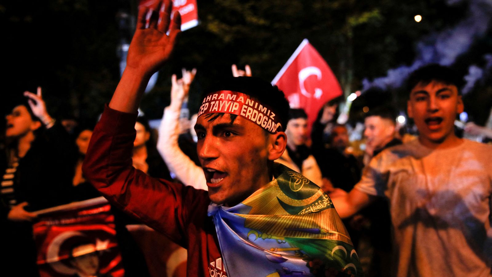 İkinci tur seçim nedir, Türkiye’de nasıl işleyecek ve belirleyici kim?  |  siyaset haberleri