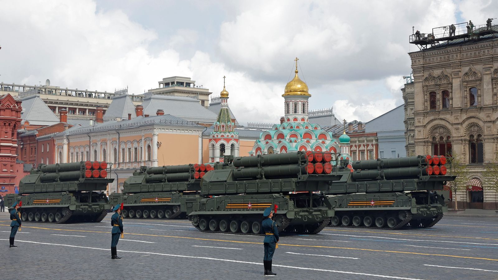 How does Russia's scaledback 2023 Victory Day parade compare to