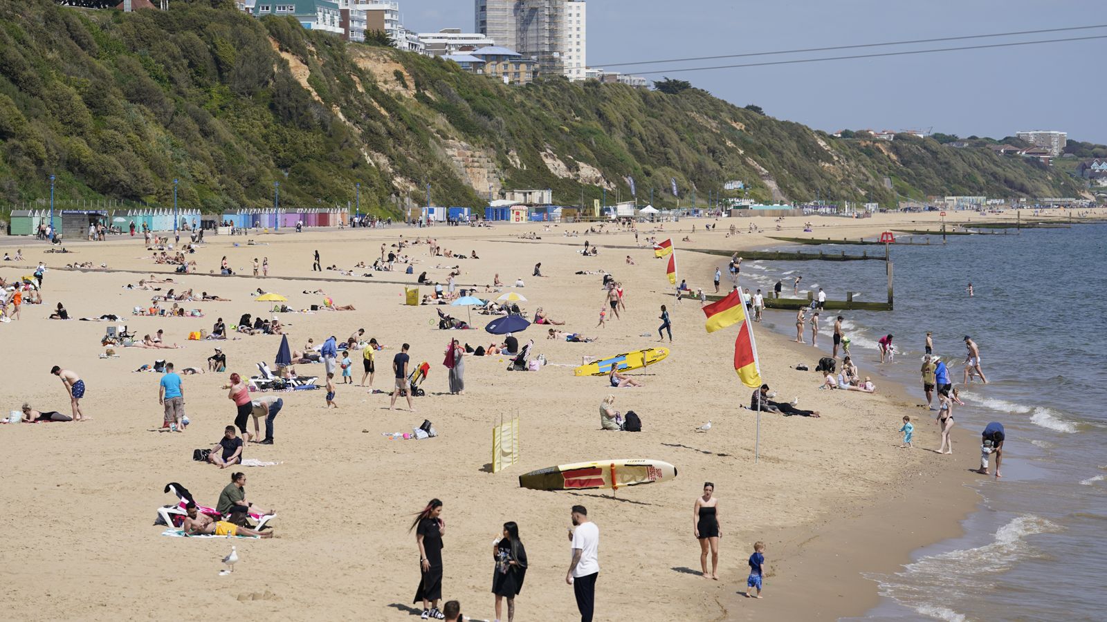 Bank holiday weekend could see hottest day of the year so far with sunny weather for 'vast majority' of UK