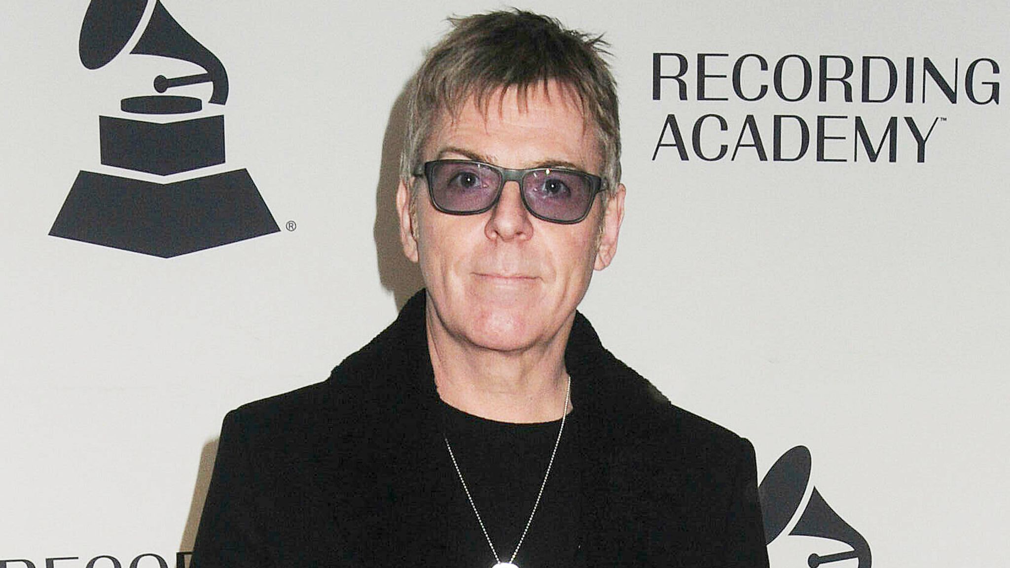 The Smiths bassist Andy Rourke dies aged 59 | Ents & Arts News | Sky News