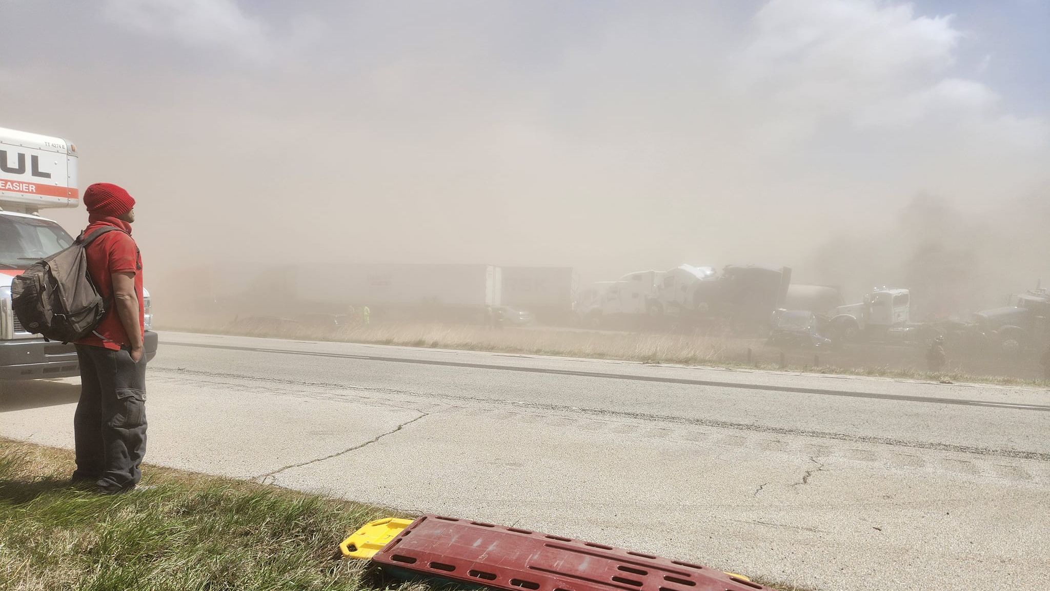 At least six killed and dozens wounded in car crashes during dust storm ...