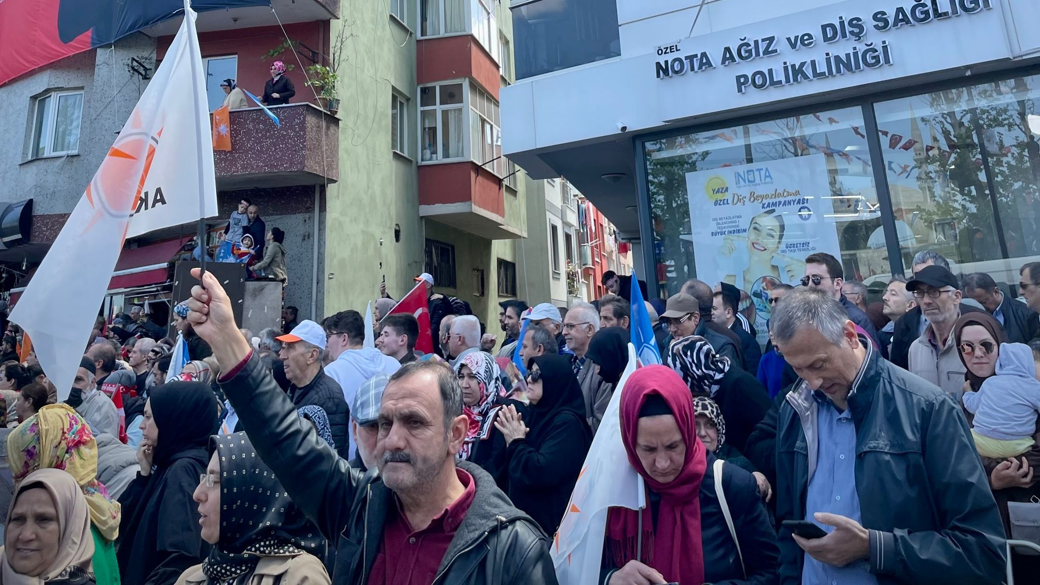 Turkey's President Erdogan seeks to fire up his supporters as a