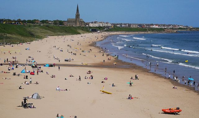 UK weather: Temperatures forecast to cool across parts of country after hottest day of... - Vimarsana News