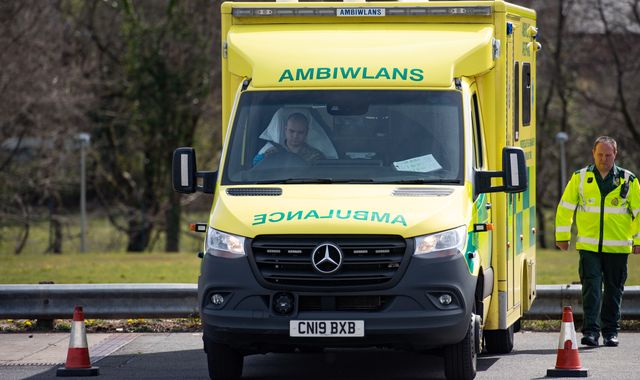 Athlete dies while swimming in Swansea Triathlon, organisers say - Vimarsana News