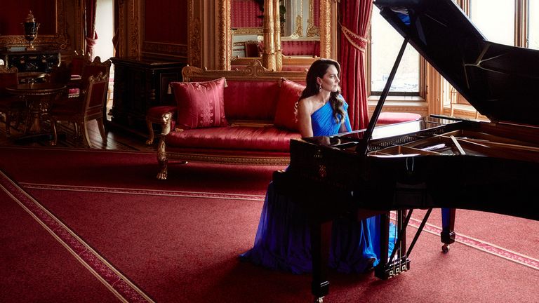 The Princess of Wales played the piano in the opening sequence