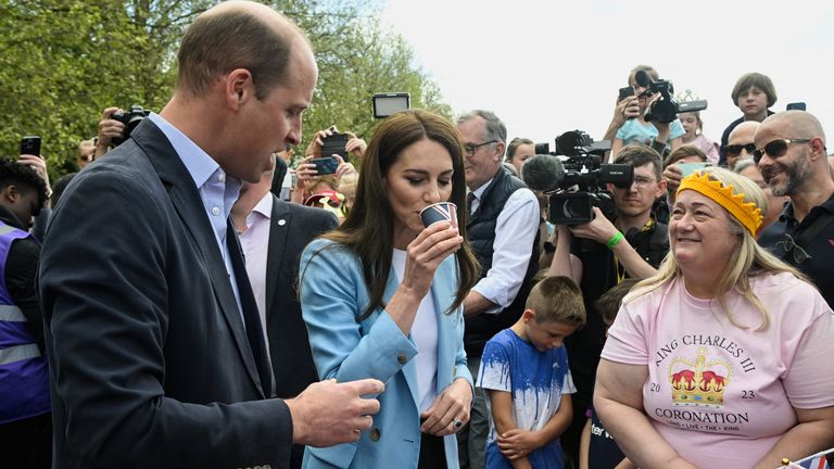 King's coronation: Celebrations continue with street parties and royal ...