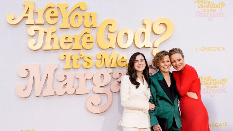 Are You There God? It&#39;s Me Margaret stars Abby Ryder Fortson, left, and Rachel McAdams, right, pictured with author Judy Blume at the LA premiere. Pic: AP/Chris Pizzello