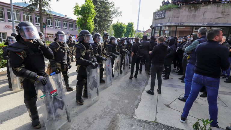 Hungarian soldiers serving in the NATO-led peacekeeping force KFOR guard a municipal building in the town of Zvecan, northern Kosovo