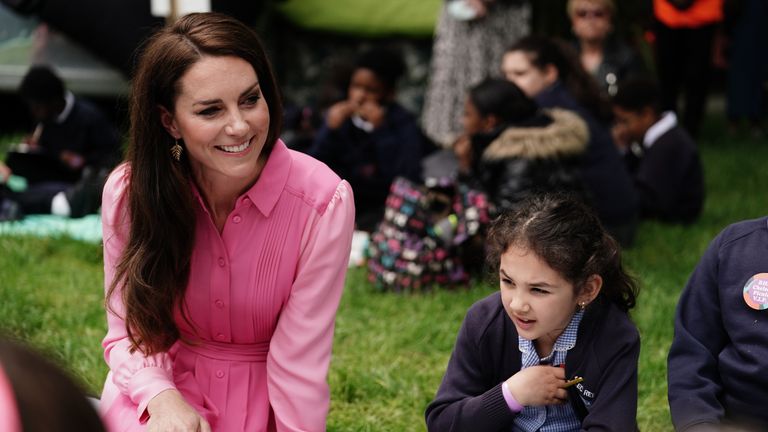 The Princess of Wales with pupils from schools taking part in the first Children&#39;s Picnic at the RHS Chelsea Flower Show, at the Royal Hospital Chelsea, London. Picture date: Monday May 22, 2023.
