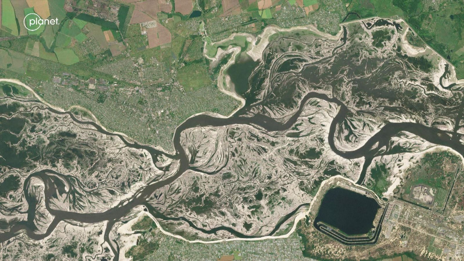 Ukraine War Satellite Images Reveal Destroyed Kakhovka Reservoir Is   Sky News Nova Kakhovka Dam 6195727 