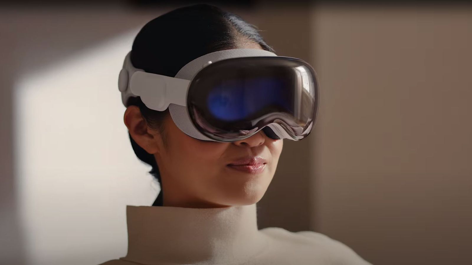 Apple Vision Pro: Mixed-reality 'ski goggles' headset unveiled - but it will set you back £2,800