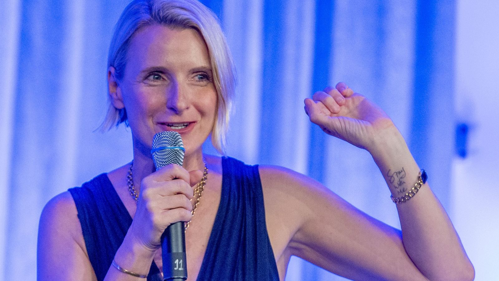 Eat, Pray, Love author Elizabeth Gilbert delays new novel set in Russia after criticism from Ukrainians