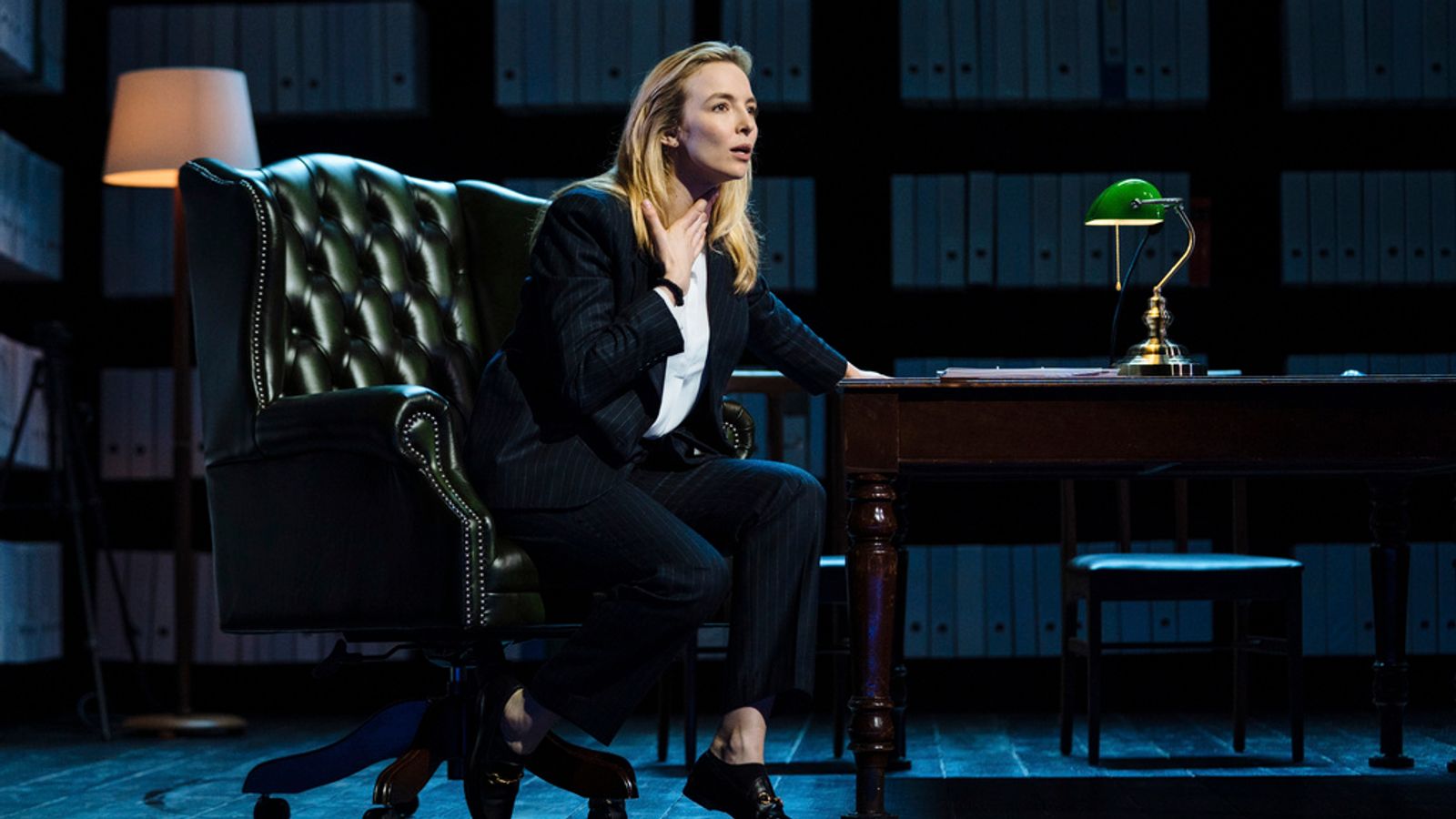 New York smoke: Jodie Comer halts Broadway show due to breathing difficulties