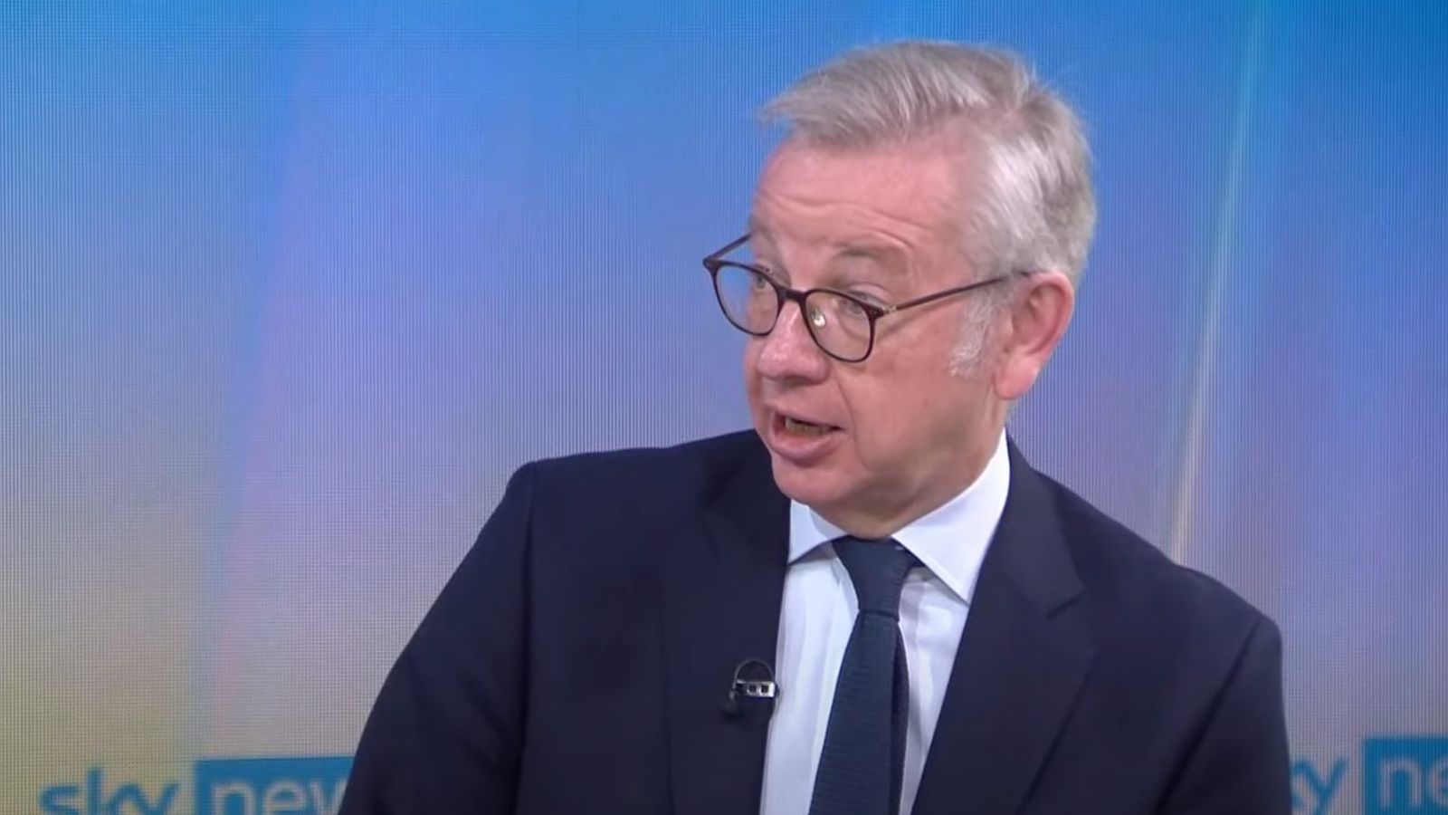 Michael Gove going on holiday to wildfire-hit Greek island of Evia - and says official advice is region is 'safe'