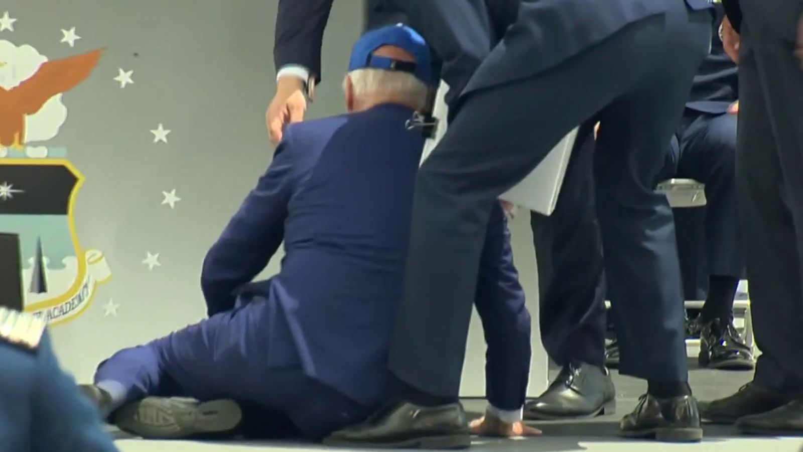 President Biden Has Tripped And Fallen On Stage During A Us Air Force Graduation Ceremony News 2847