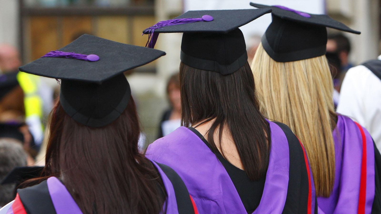 Universities warn new immigration rules show Britain is 'closing ranks'