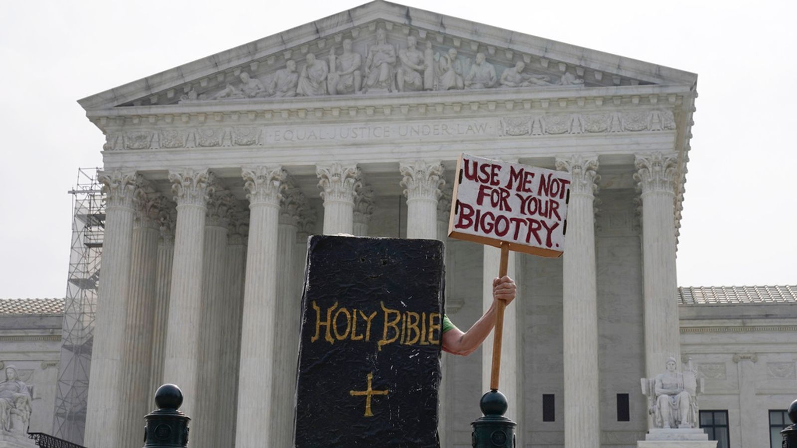 US Supreme Court Sides With Christian Graphic Designer Who Refused To ...