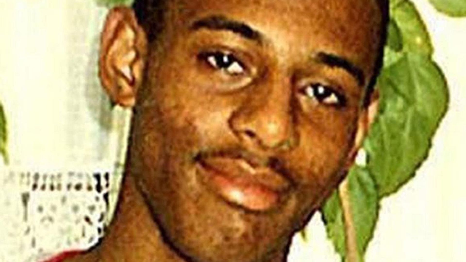 Met Police apologise to Stephen Lawrence's mother for breaking promise