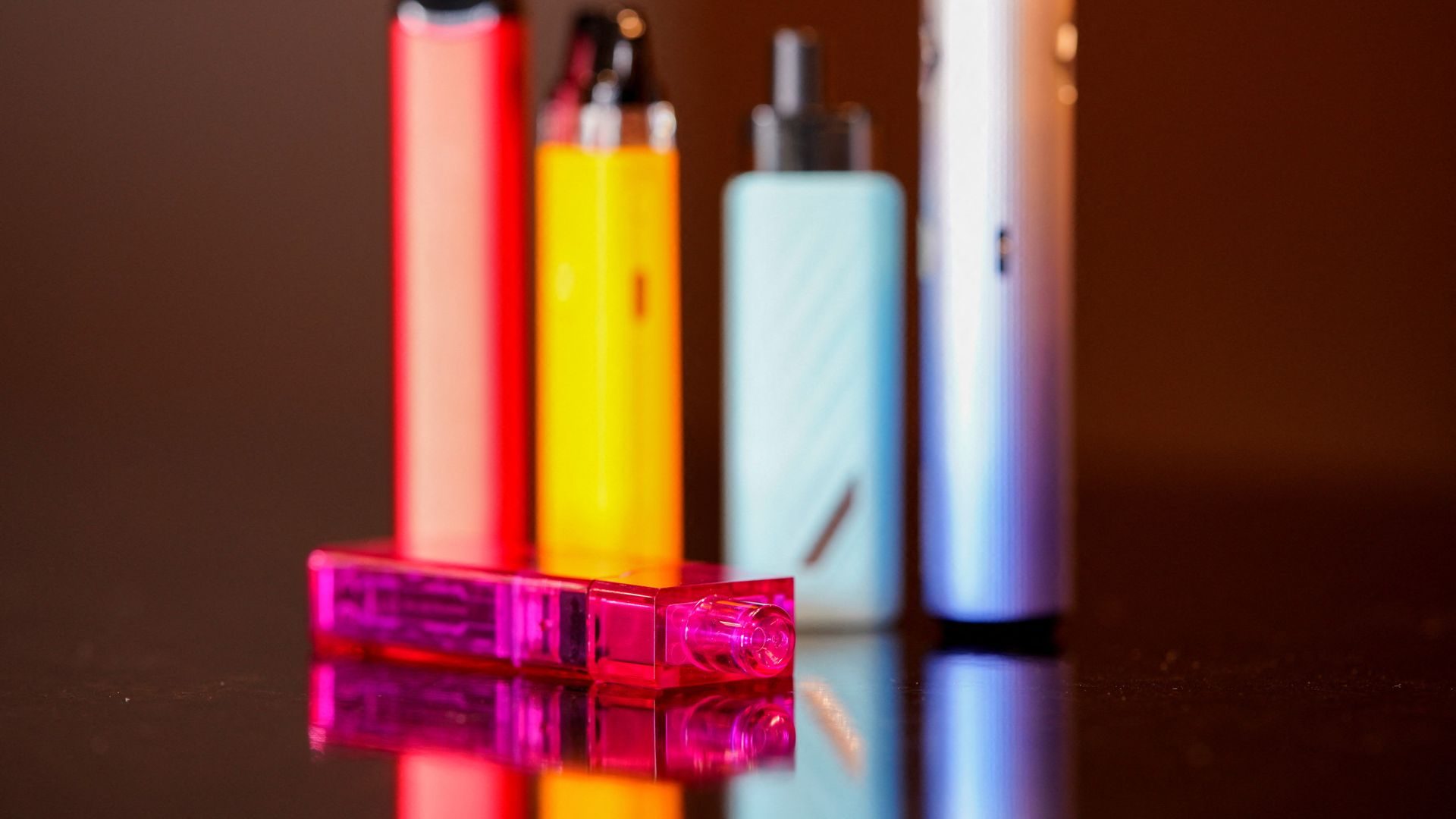 School support worker who boasted of ‘selling vapes to 11-year-olds’ struck off