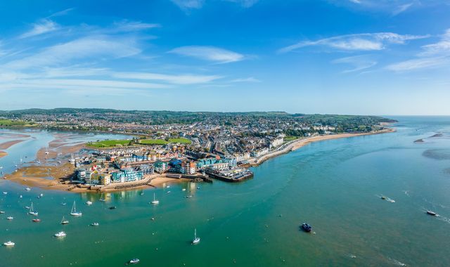 Anger over sewage leak triggers 'no swimming' warning on Exmouth beach