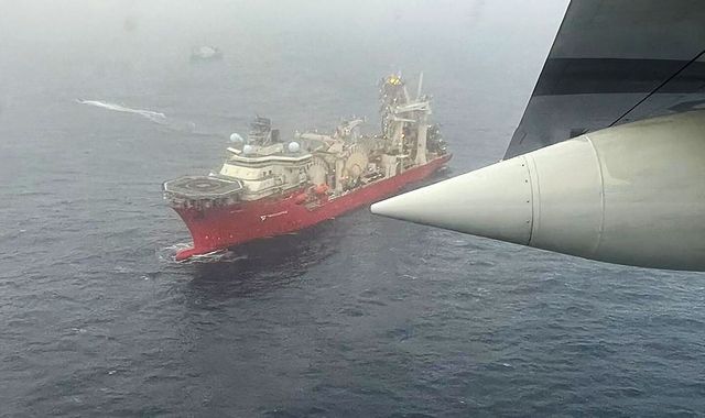 Titanic sub search: Underwater noises in hunt for the Titan - are they a sign of life... - Vimarsana News