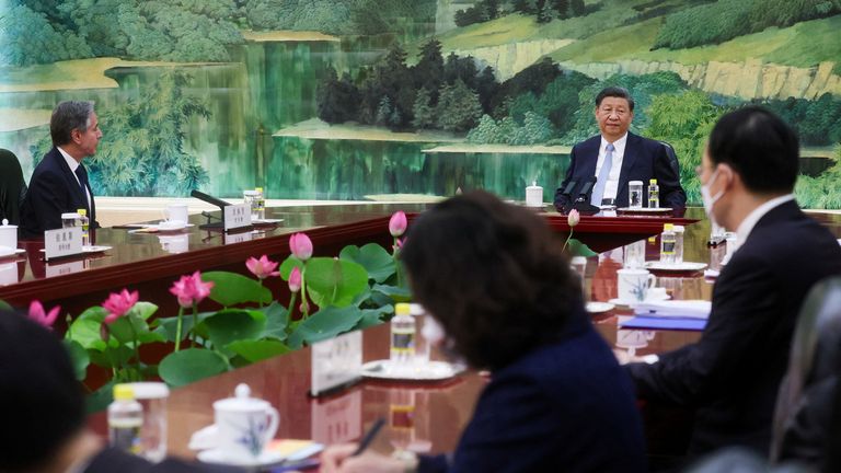 Chinese President Xi Jinping meets with U.S. Secretary of State Antony Blinken in the Great Hall of the People in Beijing, China, June 19, 2023. REUTERS/Leah Millis/Pool
