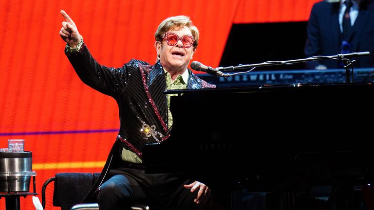 Elton John To Say Goodbye With Final Uk Gig At Glastonbury Festival Ents And Arts News Sky News