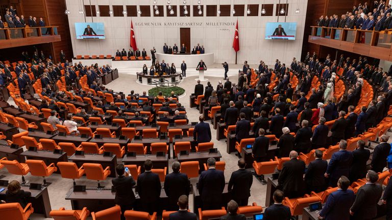 Turkish parliament assembles in Ankara