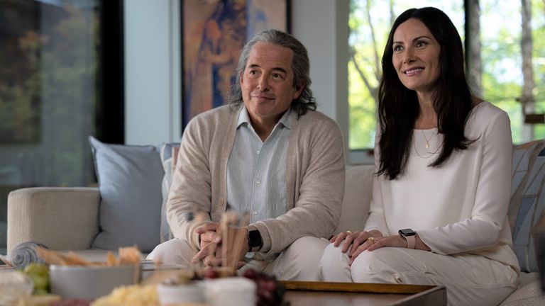 Matthew Broderick and Laura Benanti as parents Laird and Allison in No Hard Feelings