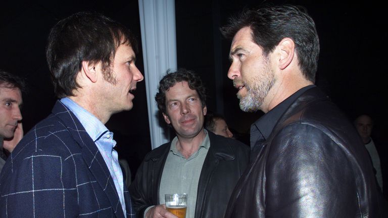 Actor Bill Paxton (L) star of the new action film " Vertical Limit" talks with British actor Paul Geoffrey (C) and Pierce Brosnan at the party following the film&#39;s premiere December 3, 2000 in Los Angeles. The film also stars Chris O&#39;Donnell as a climber who must rescue his sister from the summit of K2, one of the world&#39;s biggest mountains. RMP/FMS