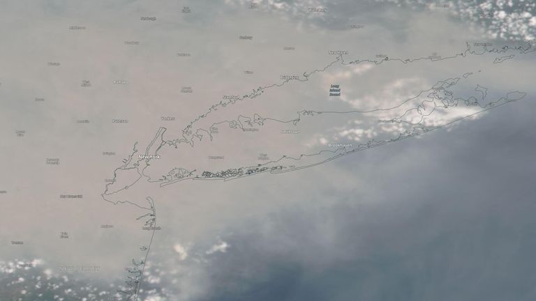 NASA Worldviewer satellite images showing the huge cloud of smoke and dust