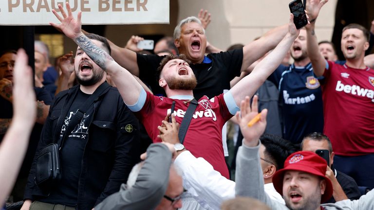 Soccer Football - Europa Conference League - Fans gather in Prague ahead of the Europa Conference League Final - Prague, Czech Republic - June 6, 2023 West Ham United fans react in Old Town Square ahead of the Europa Conference League Final REUTERS/David W Cern