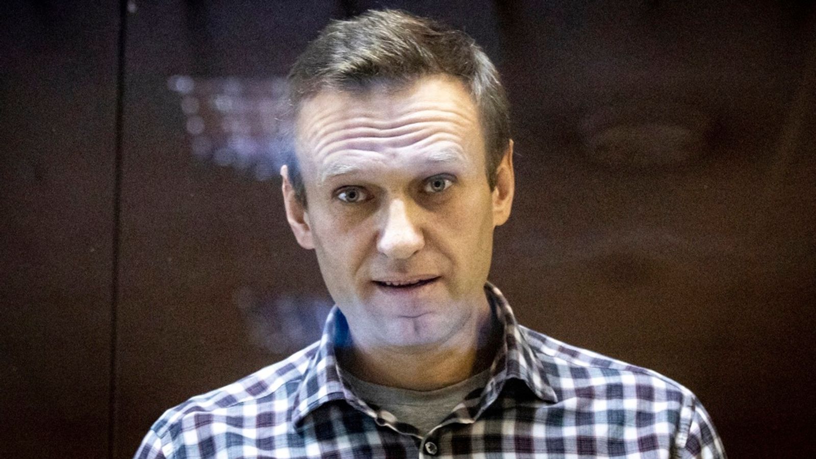 Alexei Navalny: Jailed Putin critic forced to listen to presidential speech for more than 100 days in a row