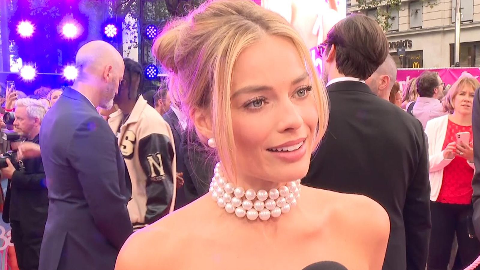 'I Can't Believe They Let Us Make This Movie': Margot Robbie, Ryan ...