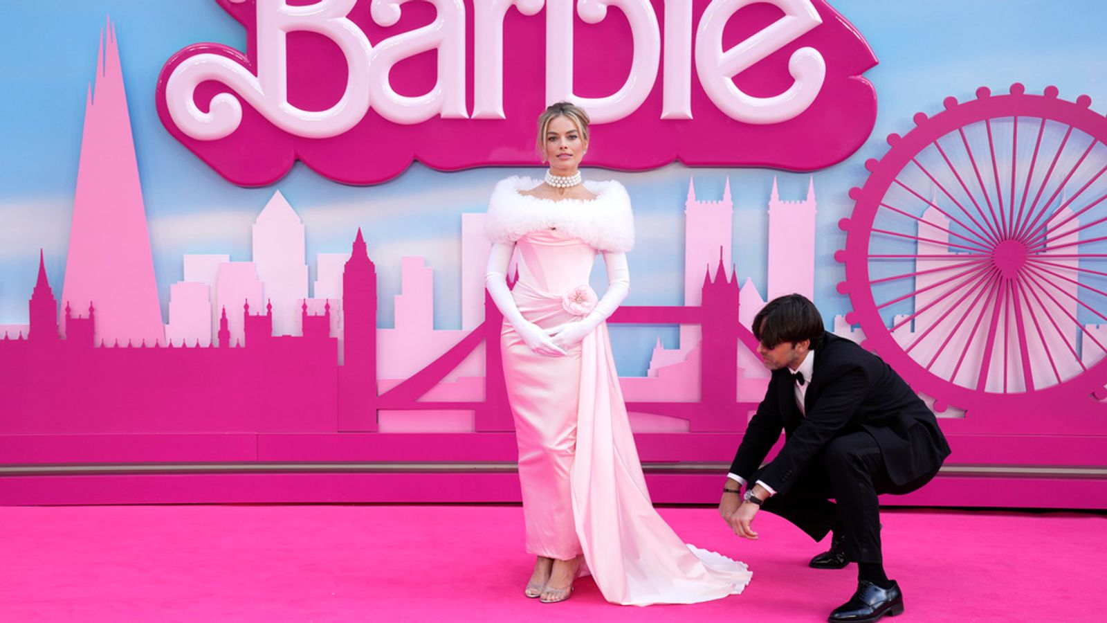 Shop the pink Birkenstocks Margot Robbie wears in 'Barbie