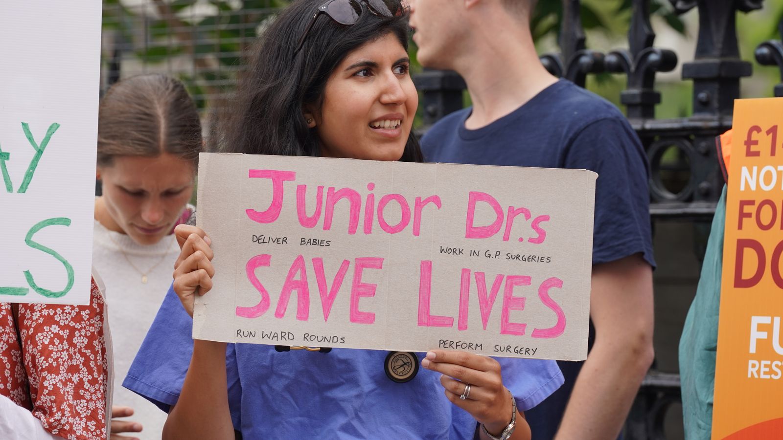 'Unconscionable': Junior doctors hit back at 6% pay rise - as union demands 35%