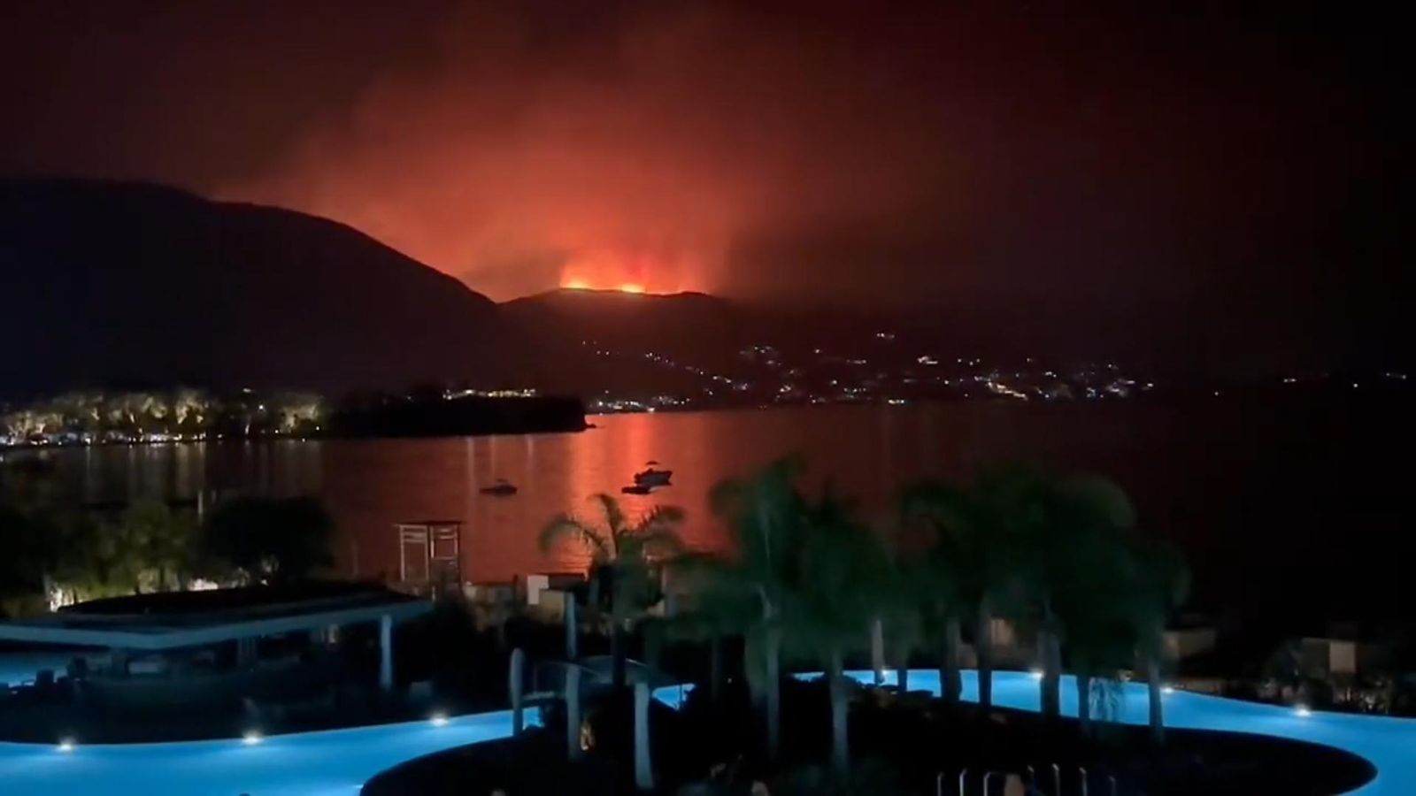 Greece: Sea evacuations begin in Corfu as wildfires spark chaos on ...